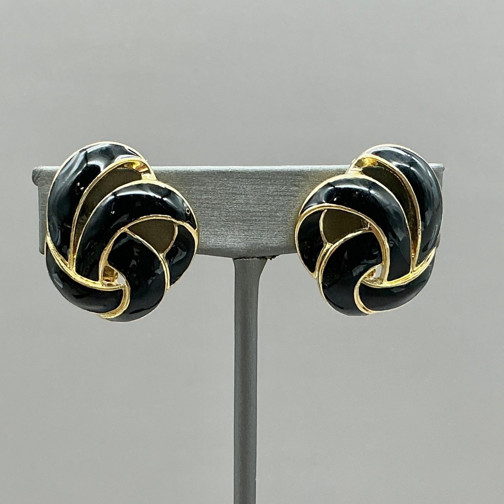 Vintage Trifari Black Enamel Gold Tone Swirl Clip On Statement Earrings